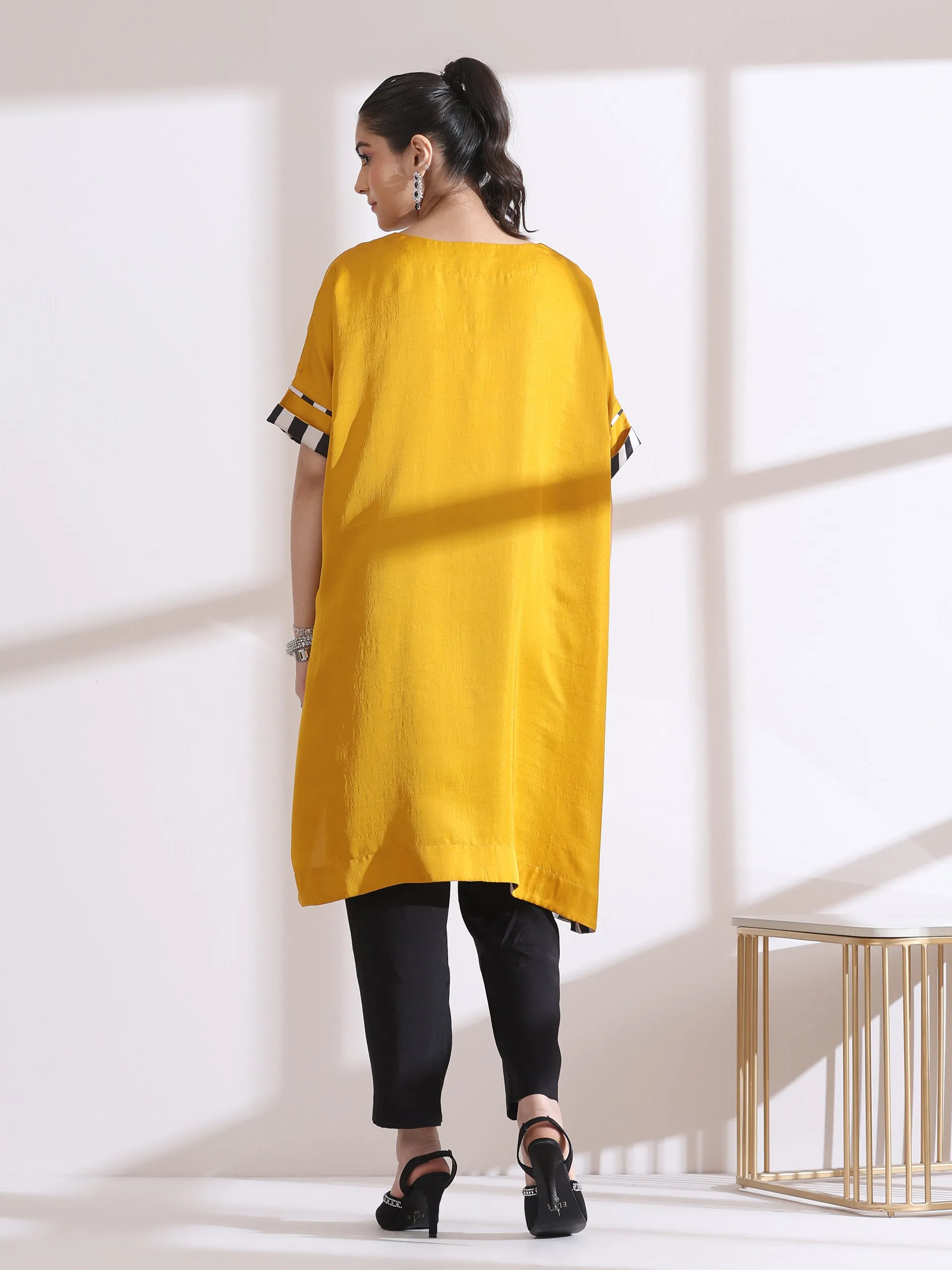 2 Pc Set - Prf'T Lux Easy Yellow Kurta With Chevron Inner Details With Black Pant