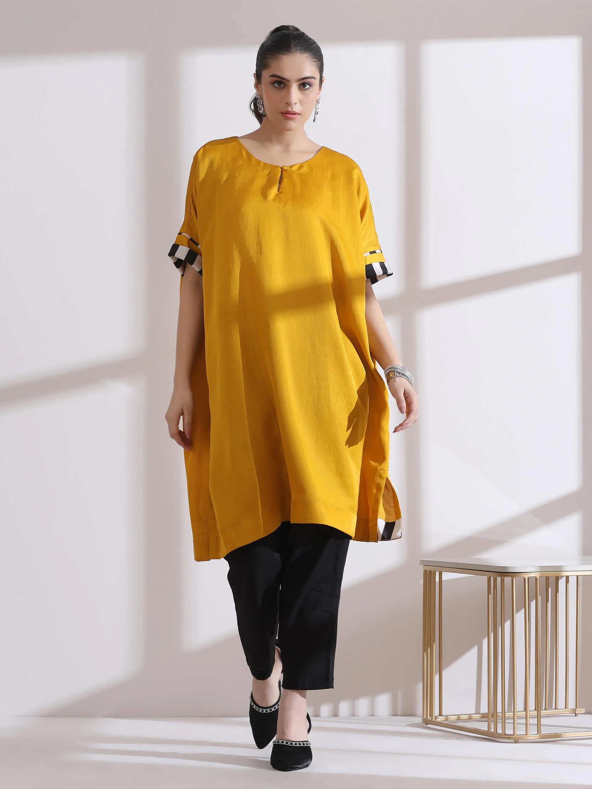 2 Pc Set - Prf'T Lux Easy Yellow Kurta With Chevron Inner Details With Black Pant