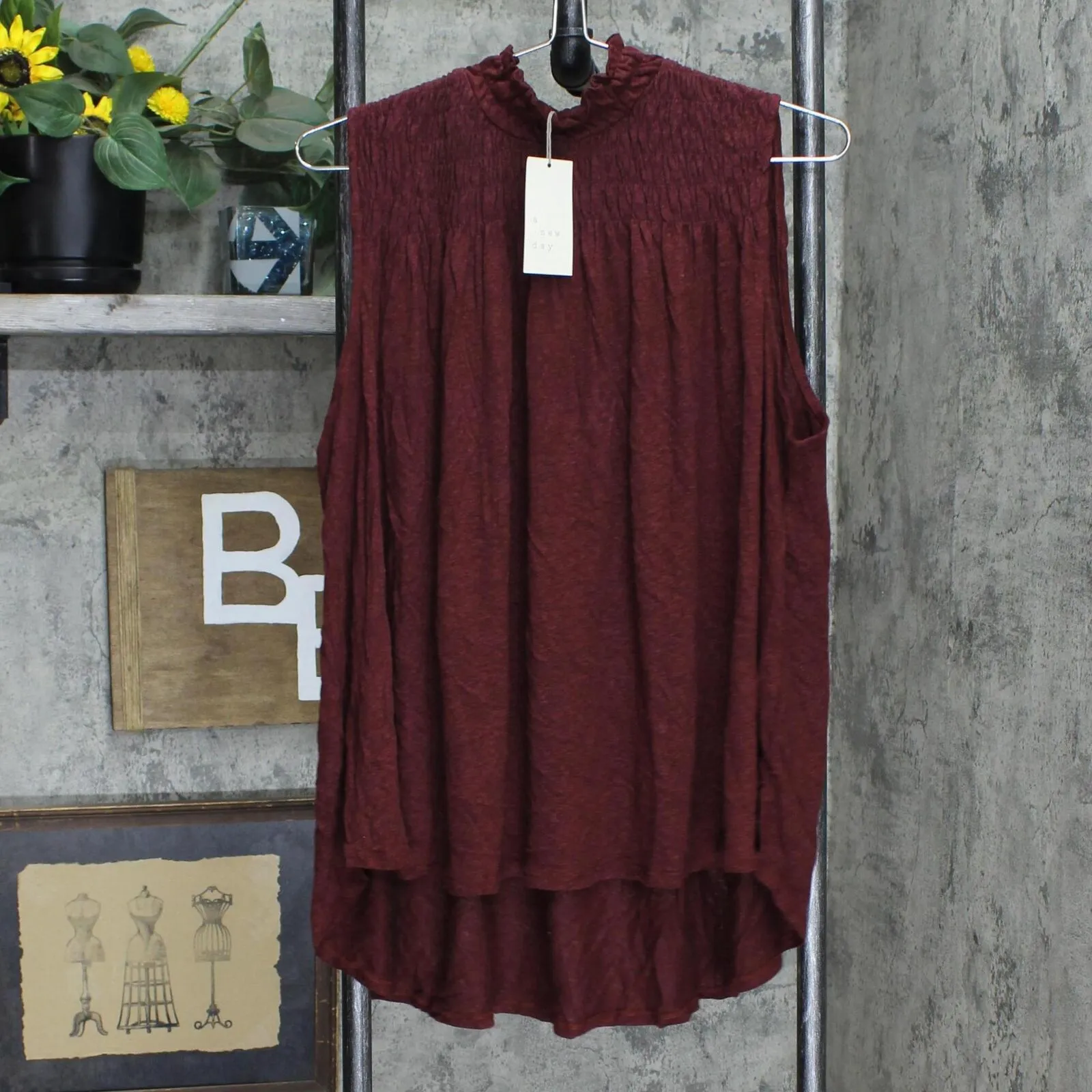 A New Day Women's Sleeveless Smocked Linen Top 567486 Burgundy Purple XL