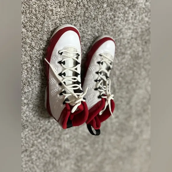 AIR JORDAN RETRO 9 GYM RED BASKETBALL SNEAKERS youth BOYS SIZE 6Y