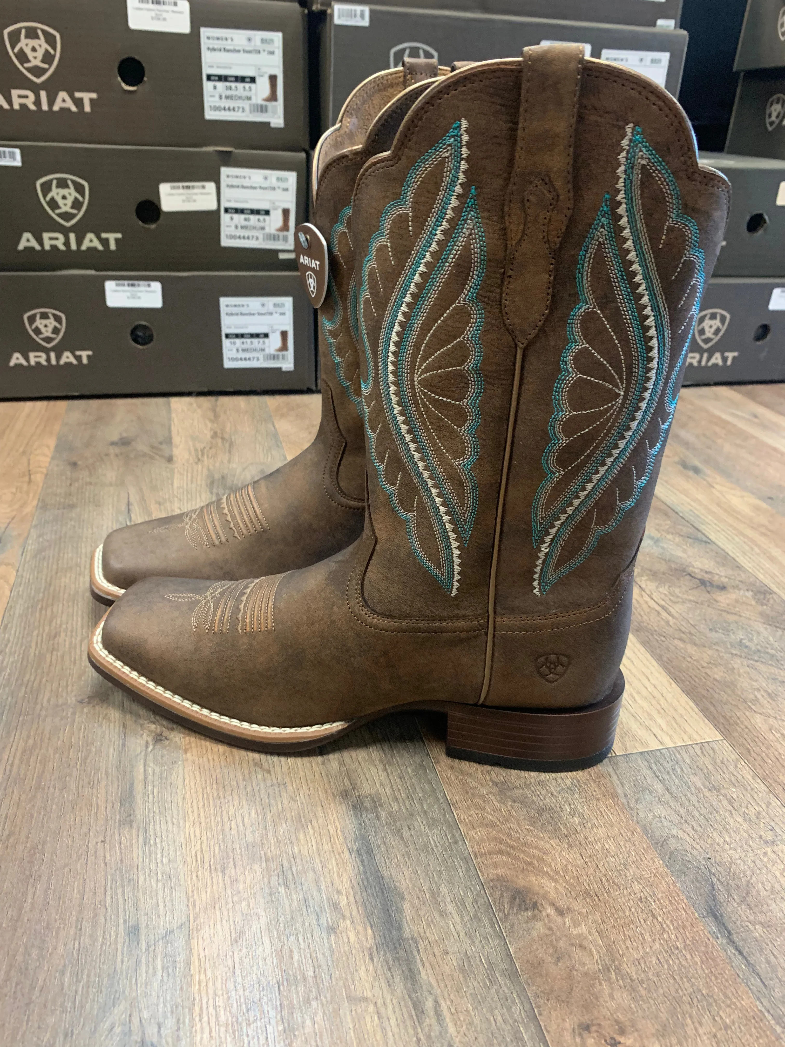 ARIAT WOMEN'S PRIMETIME TACK WESTERN BOOTS - BROAD SQUARE TOE