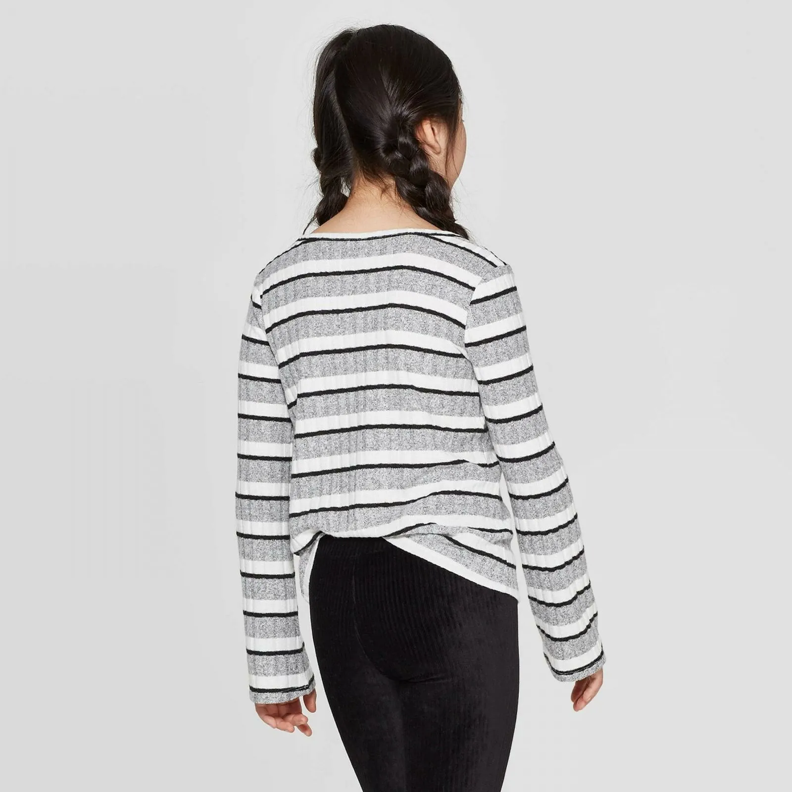 Art Class Girls' Long Sleeve Squareneck Top