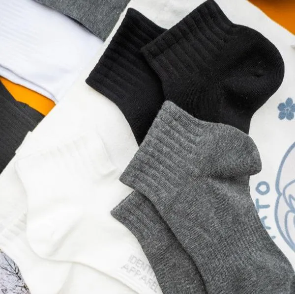 Basic Plain Low Cut Ankle Length Cotton Socks w/ Ribbed Leg and Foot Arch Support