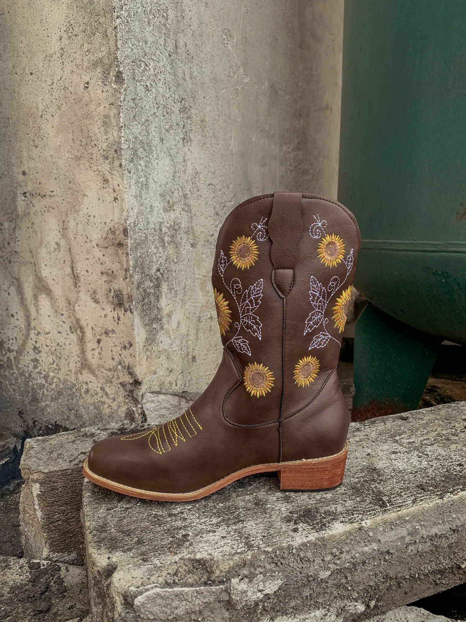 Brown Sunflower Embroidered Cowboy Knee Boots