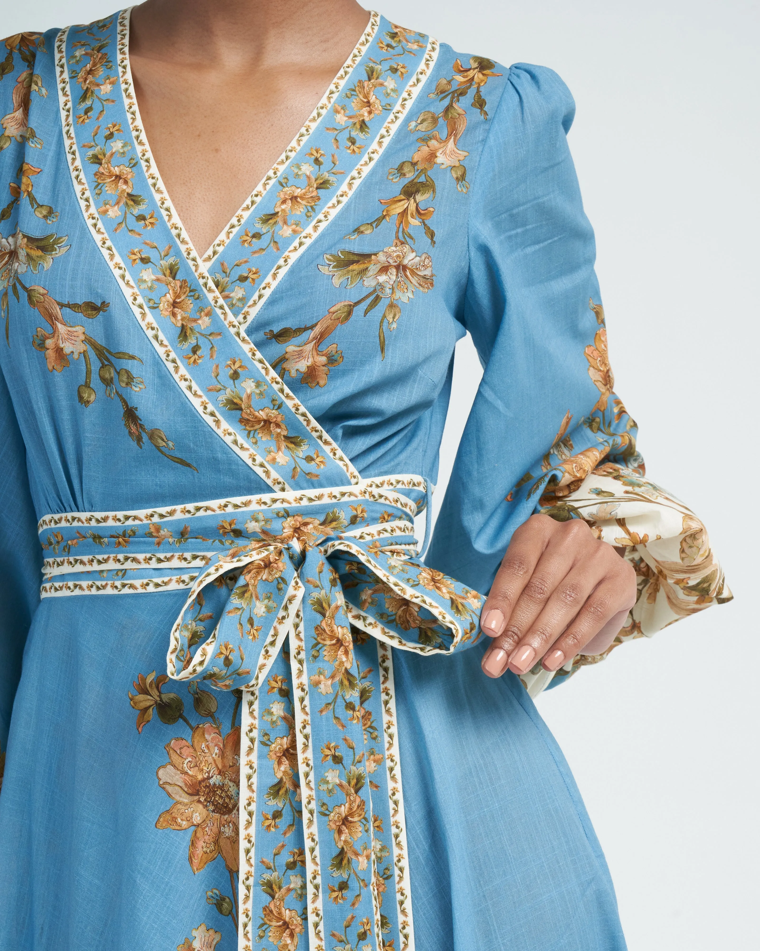 chintz wrap midi dress - blue daisy floral