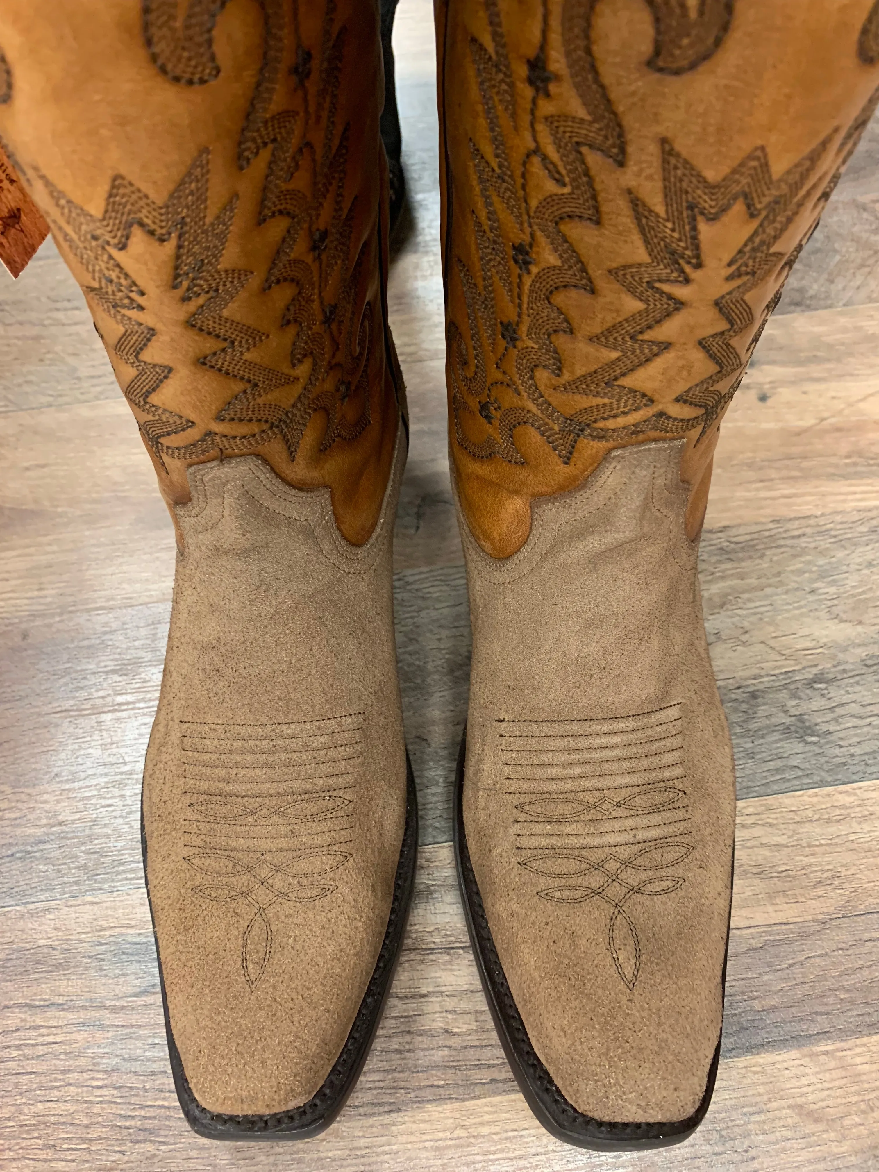 Corral Mens Honey Suede Narrow Square Toe
