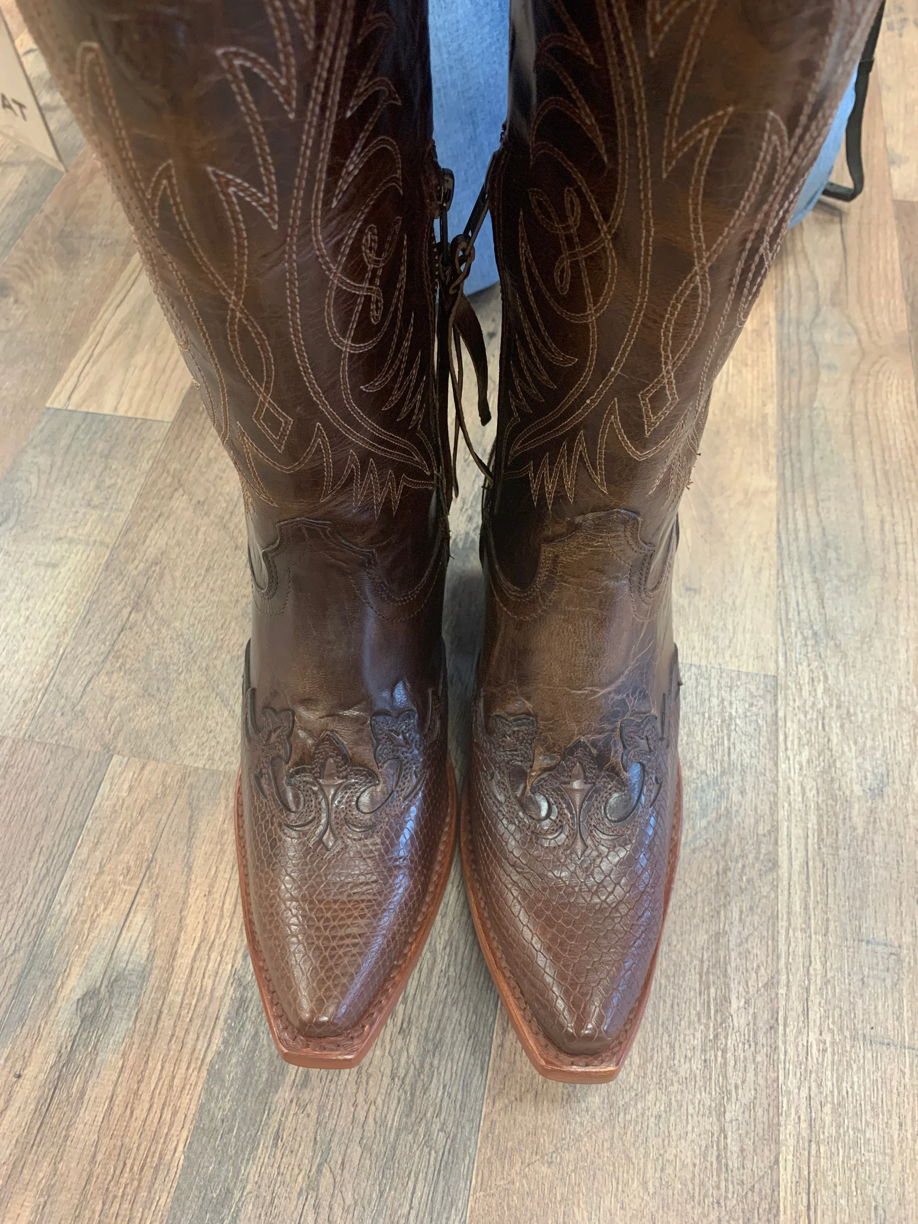Geneva StretchFit Western Boot