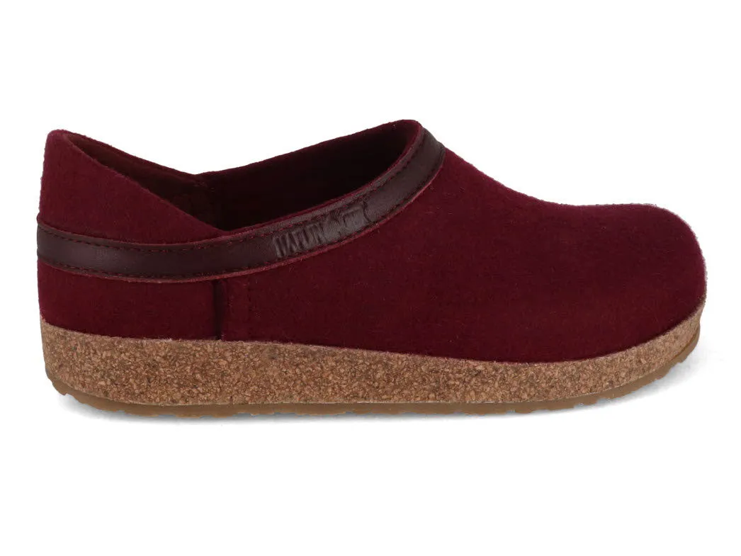 HAFLINGER GZ Buffalo Slippers with Arch Support, bordeaux