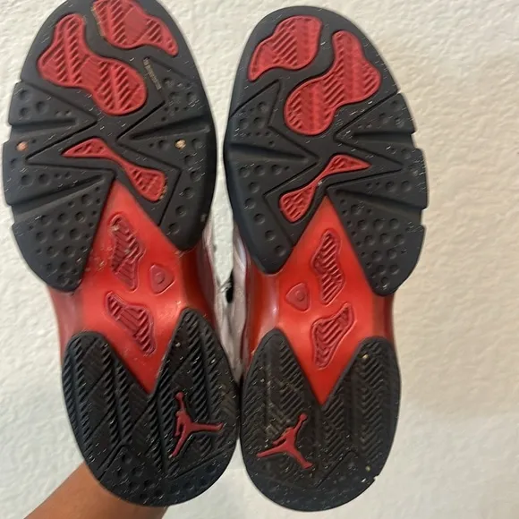 Jordan kids sneakers size 7 y