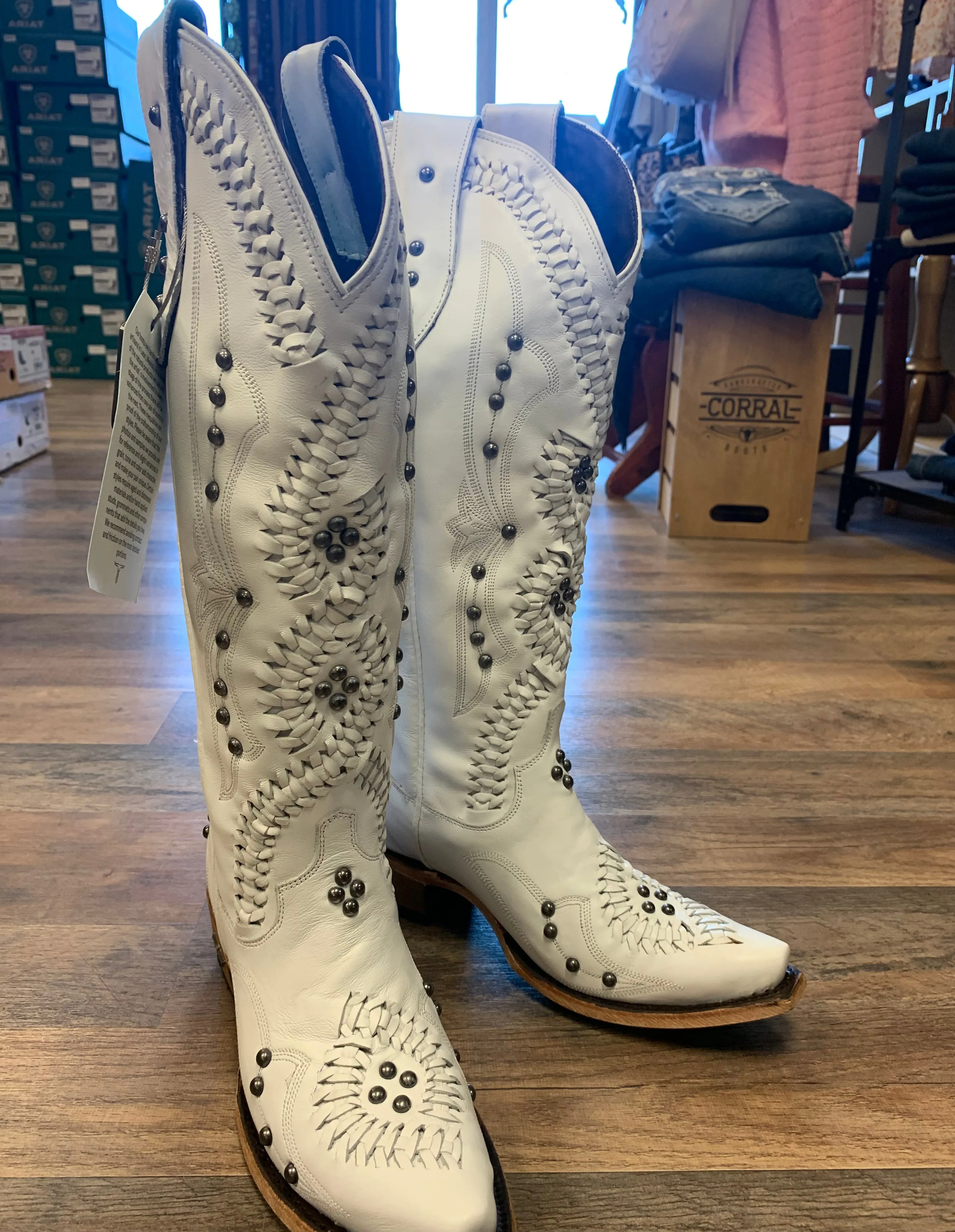 LANE WOMEN'S COSSETTE WESTERN BOOTS - SNIP TOE