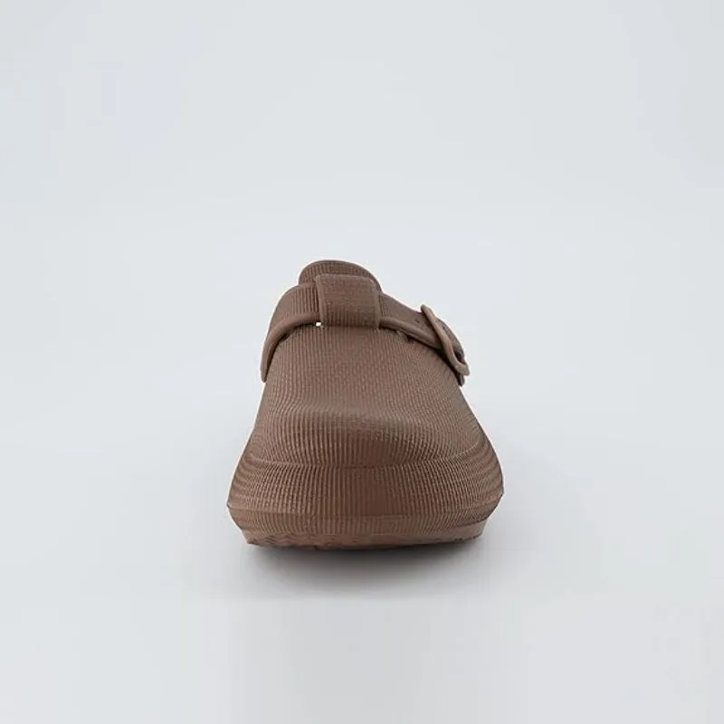 Light And Comfortable Unisex Clogs