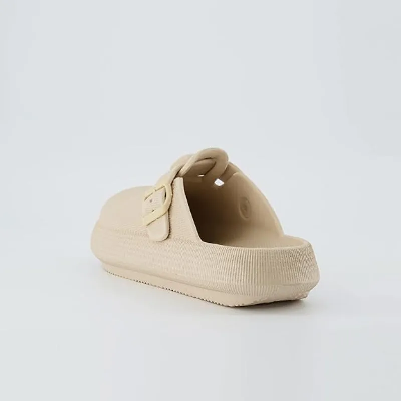 Light And Comfortable Unisex Clogs