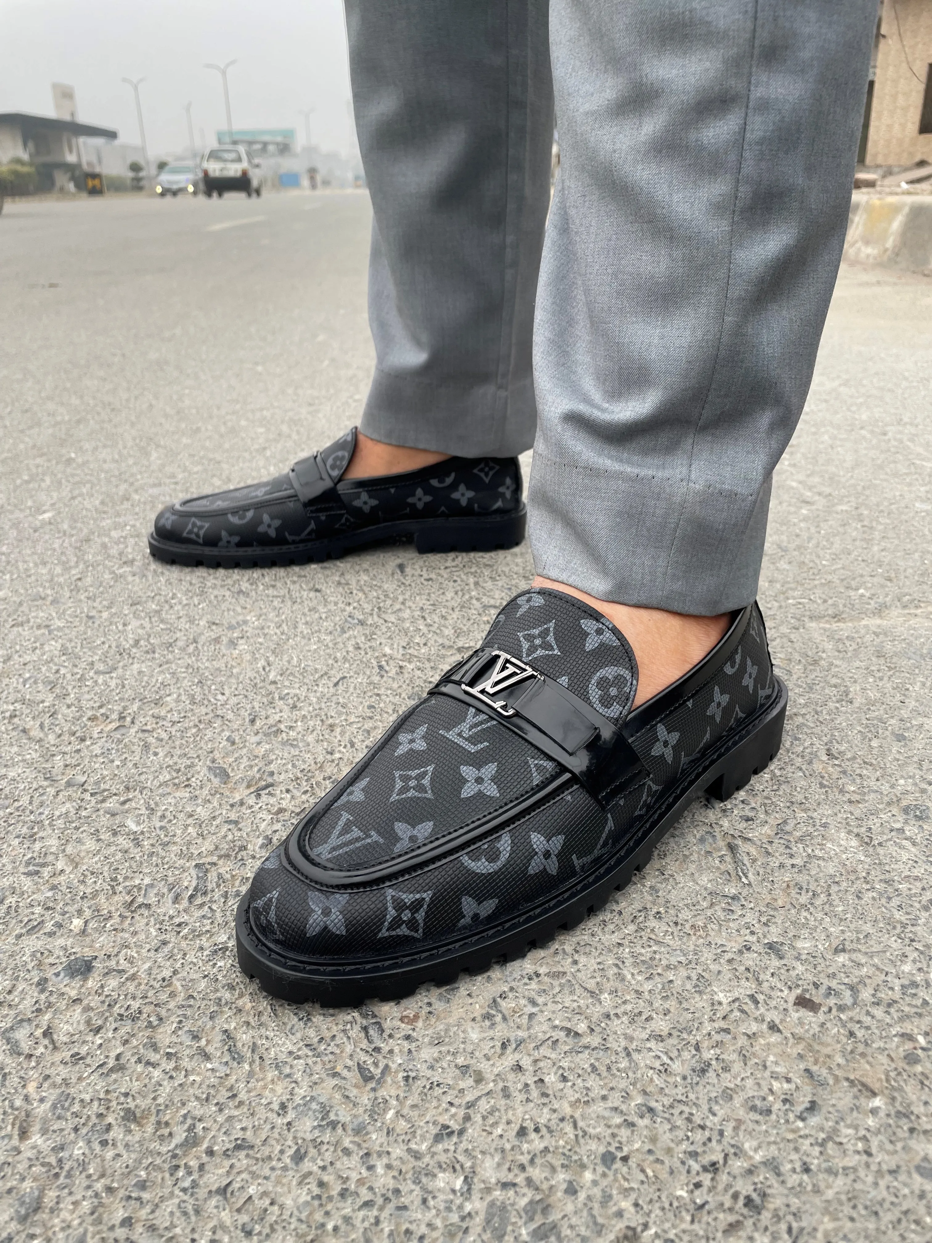 LS LEATHER CHUNKY LOAFERS LS-207