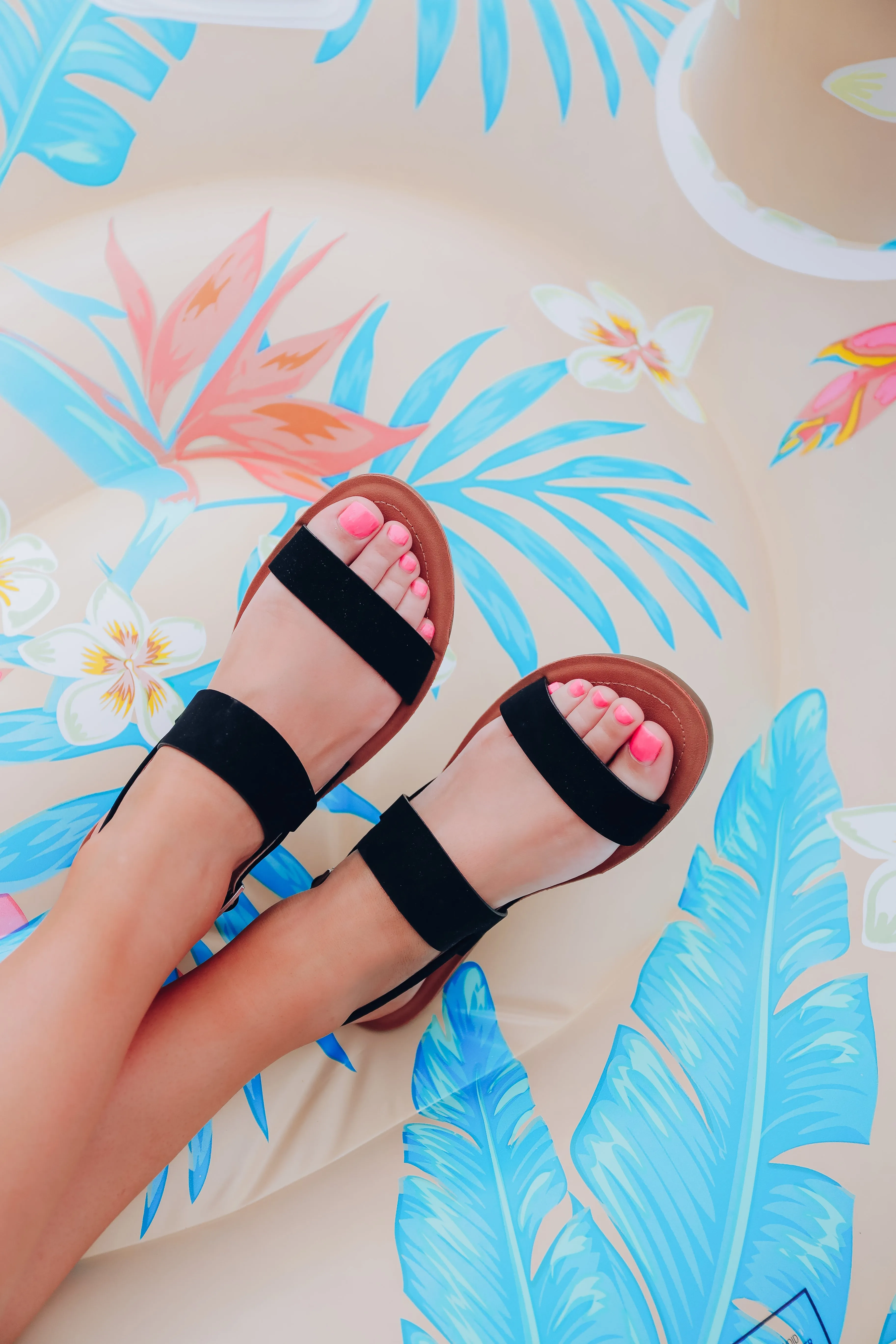 Natural Wide Strap Sandals - Black- FINAL SALE - Size 6