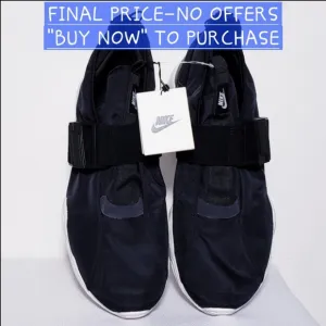 ⤵️NEW Nike Komyuter sneakers Women Size 11.5
