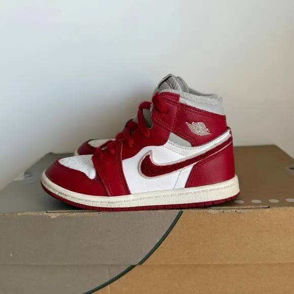 Nike Air Jordan 1 Retro High OG Varcity Red Toddler Sneakers- SZ 10 C