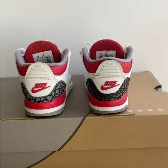 Nike Air Jordan 3 Retro Cement Fire Red Toddler Sneakers- SZ 9 C