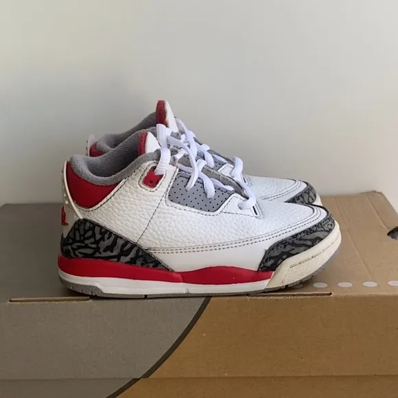 Nike Air Jordan 3 Retro Cement Fire Red Toddler Sneakers- SZ 9 C