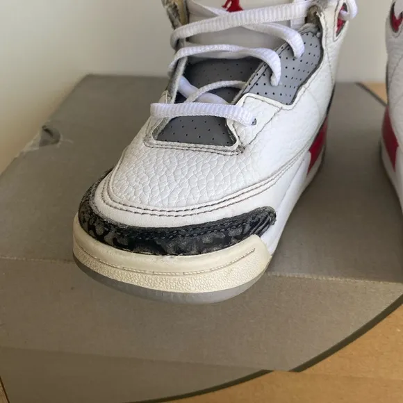 Nike Air Jordan 3 Retro Cement Fire Red Toddler Sneakers- SZ 9 C