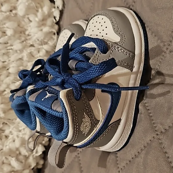 Nike air Jordan sneakers