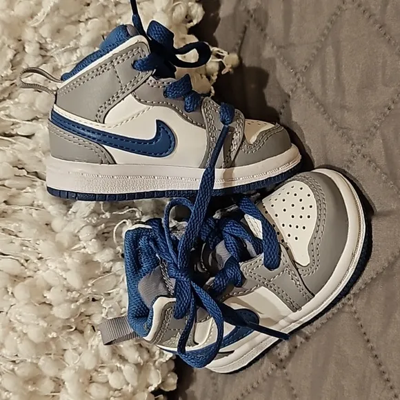 Nike air Jordan sneakers