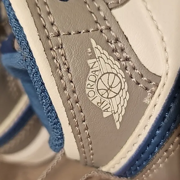 Nike air Jordan sneakers