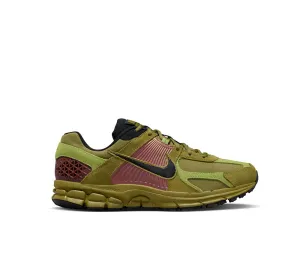 NIKE ZOOM VOMERO 5