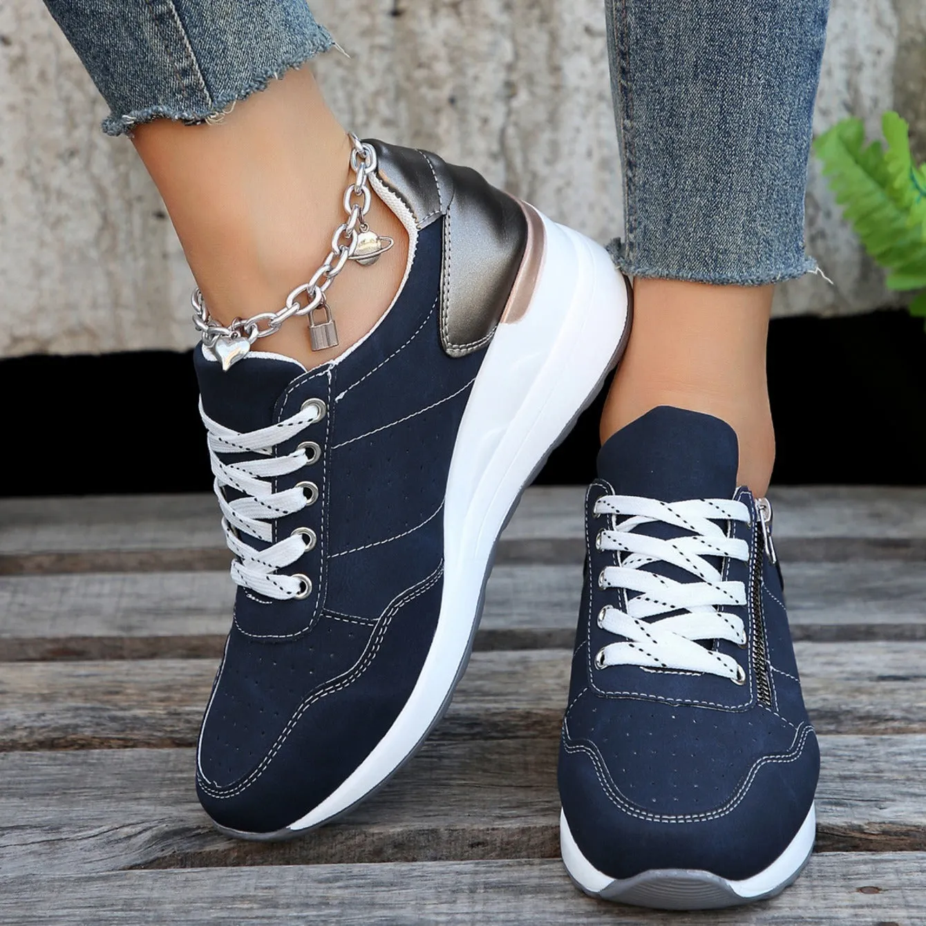 Nowa - Orthopedic Sneakers