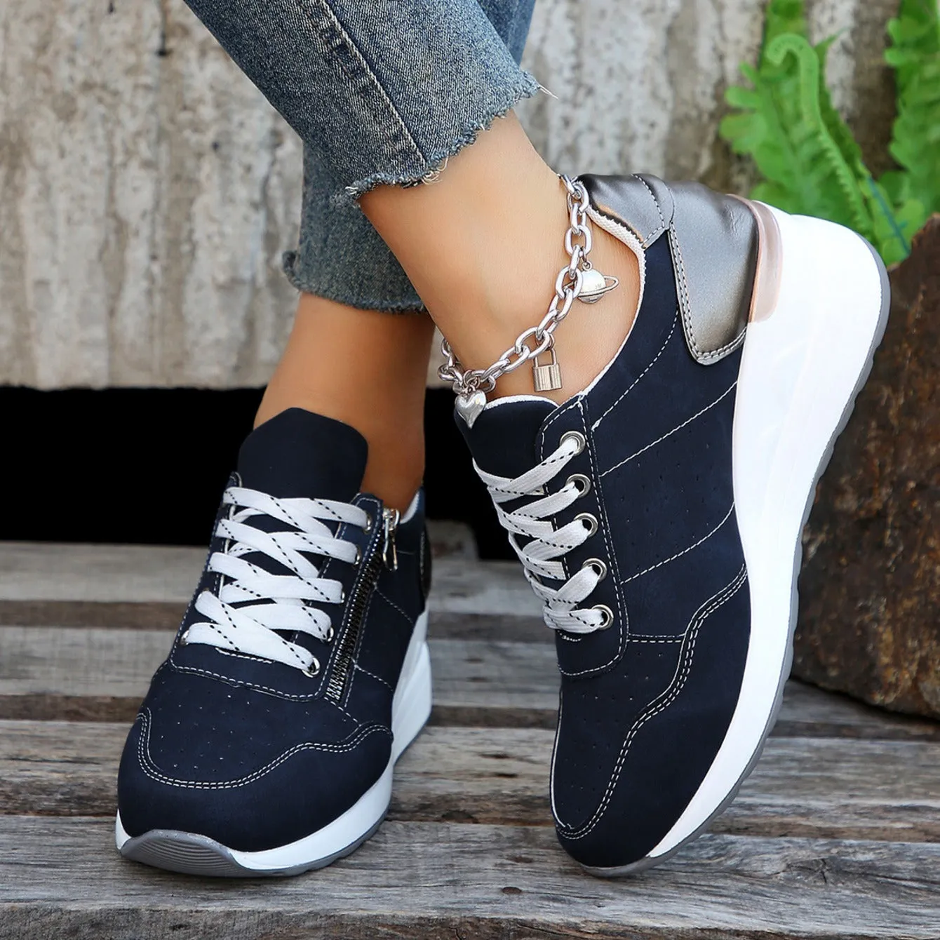 Nowa - Orthopedic Sneakers