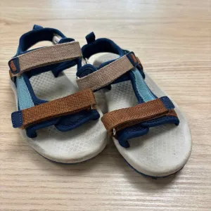 Oshkosh FOOTWEAR sandals