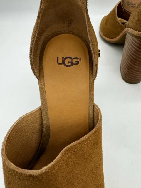 UGG 6.5 Tan SHOES