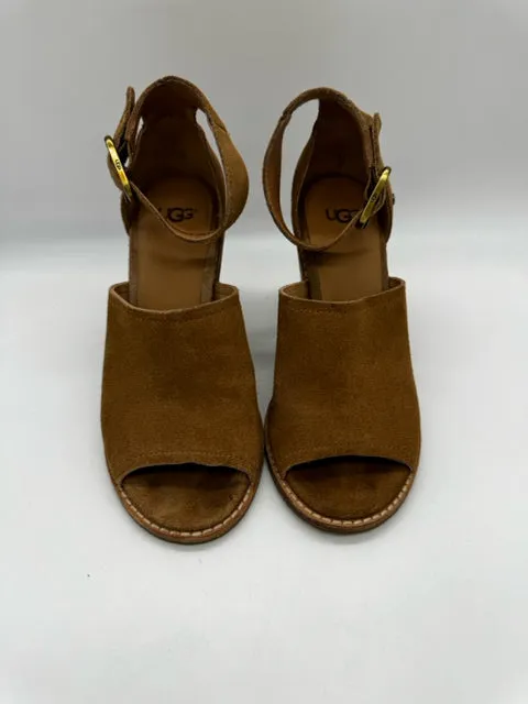 UGG 6.5 Tan SHOES