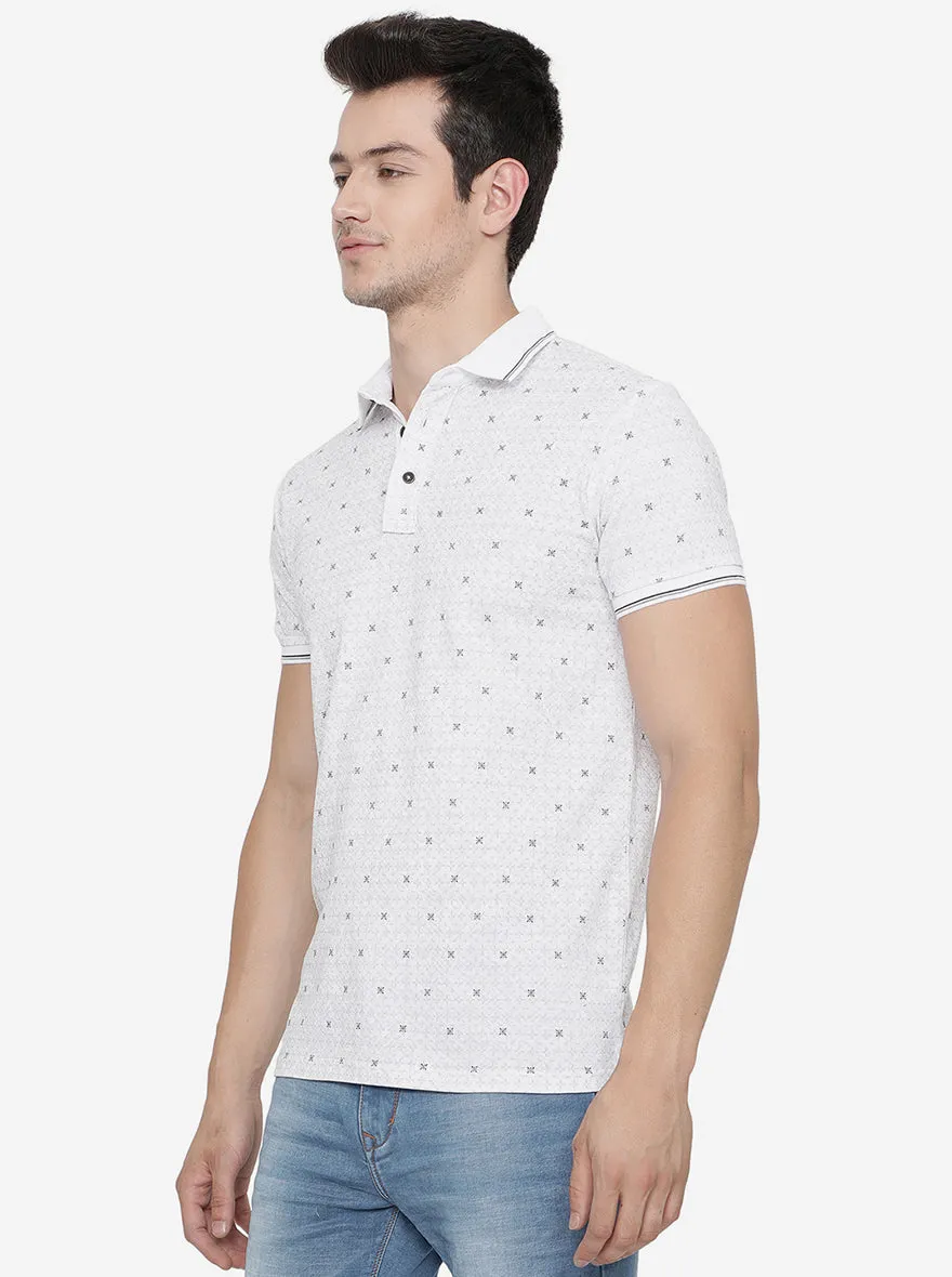 White Printed Slim Fit Polo T-Shirt | JadeBlue
