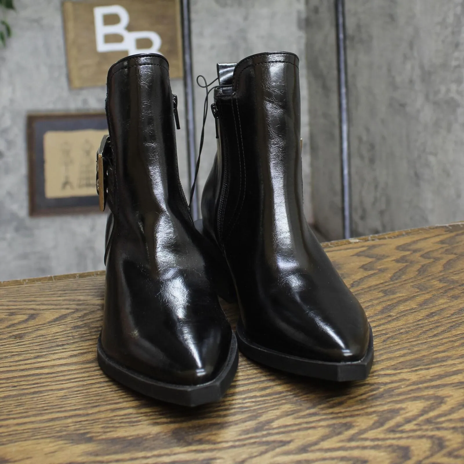 Wild Fable Giovanna Buckle Western Ankle Boots with Memory Foam Insole Black 7M