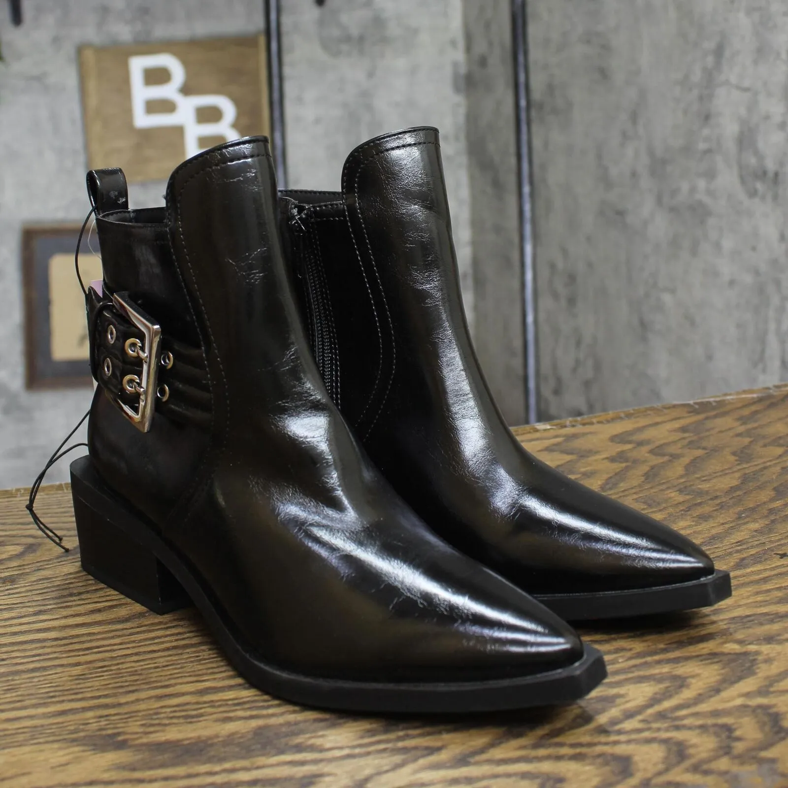 Wild Fable Giovanna Buckle Western Ankle Boots with Memory Foam Insole Black 7M