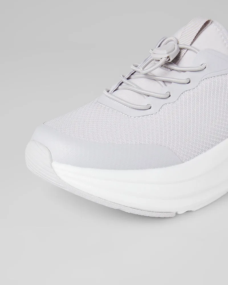 WOMEN'S CLOUD SNEAKERS