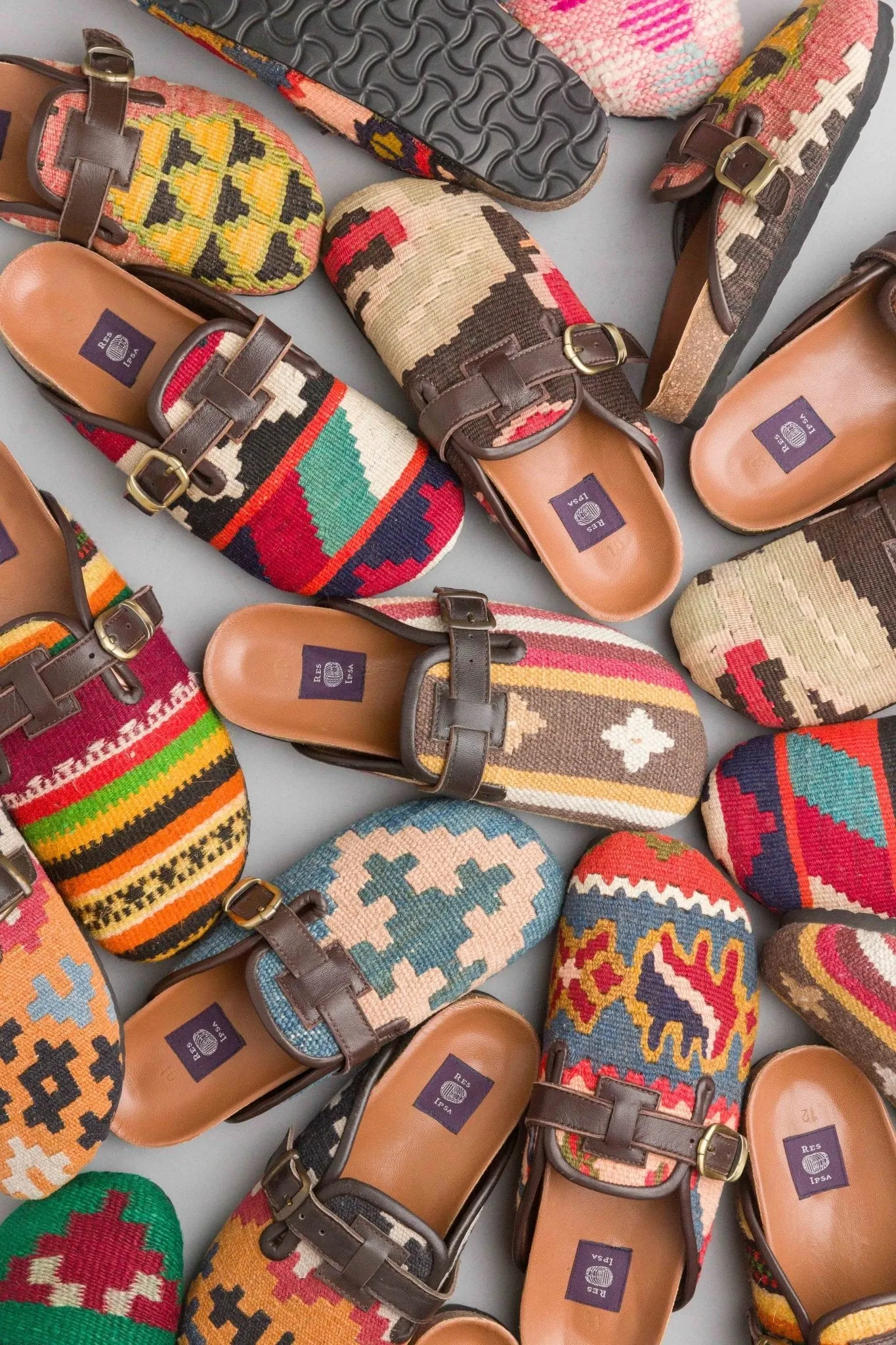 Women's Kilim Clog Size 7 — WHOLESALE